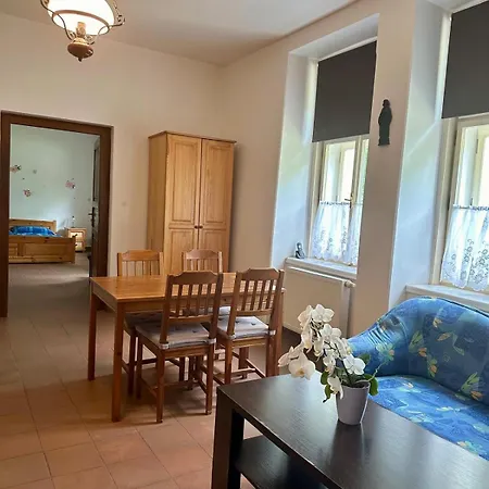 Apartman Na Navsi Apartment Trebiz